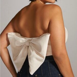Cropped bow top